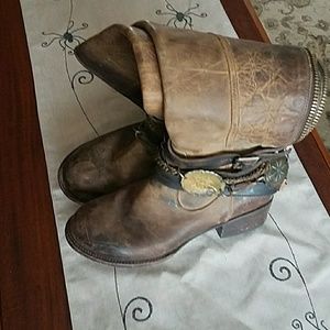 Freebird by Steven leather boots